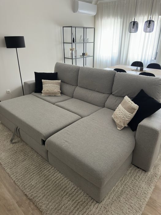 Sofá cama com arrumacão - como novo
