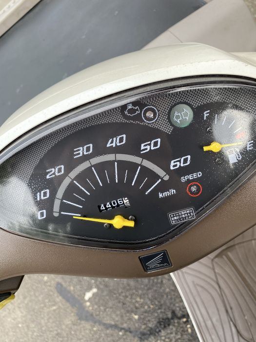 Скутер мопед honda dio af68 інжектор 1.8 л на 100км