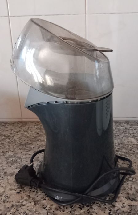 Máquina para fazer pipocas da bifinett 6€