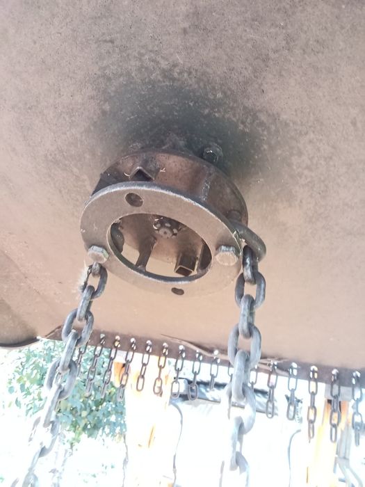 Vendo capinadeira para mini retroescavadeira ou Bobcat a óleo