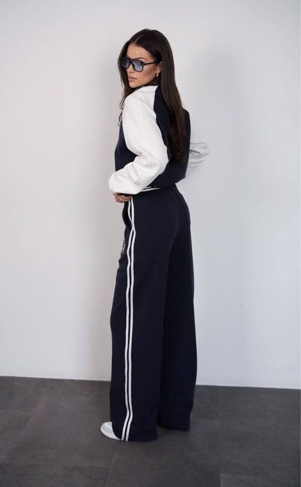 Костюм жіночий бренд !