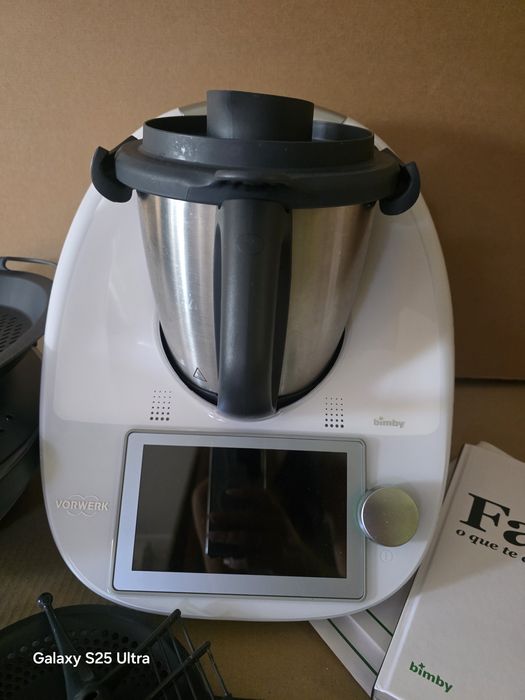 Robo de cozinha 1 ano Bimby TM6