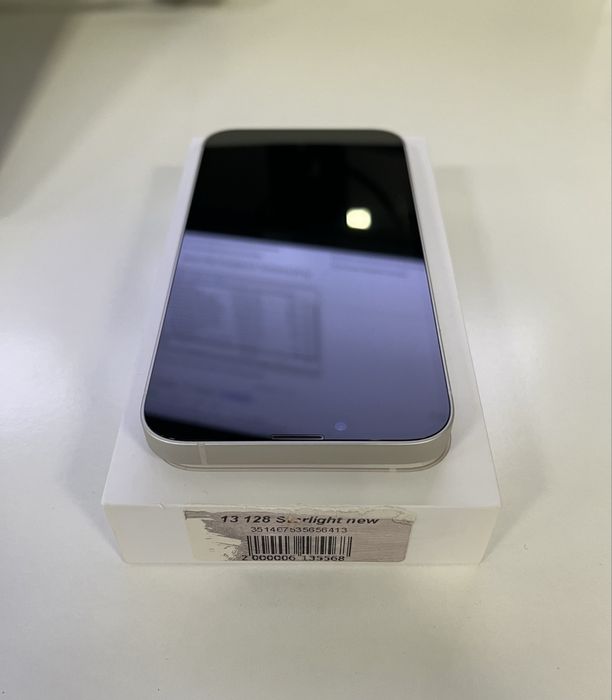 iPhone 13 128GB Starlight - Ідеальний стан, Нова батарея (100%)