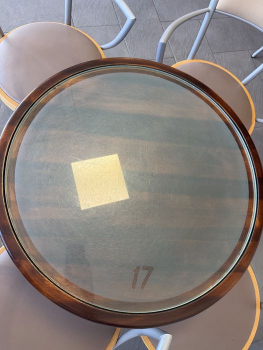 Tampos de mesa com vidro  65 cm