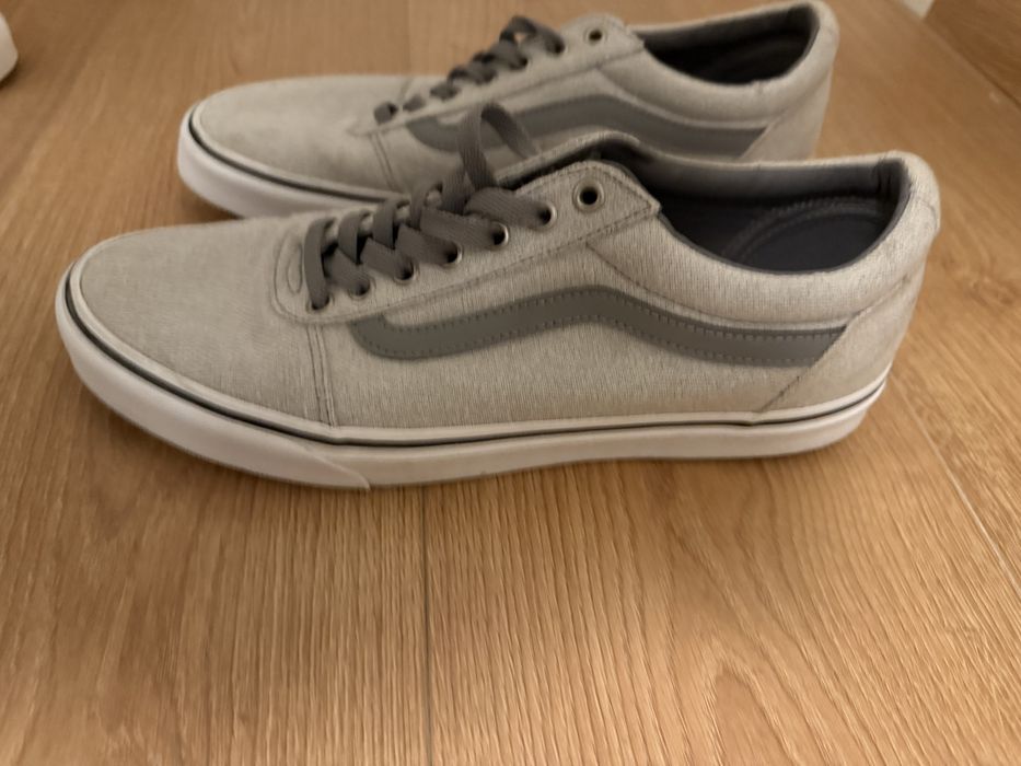 Tenis/sapatilhas nike e vans