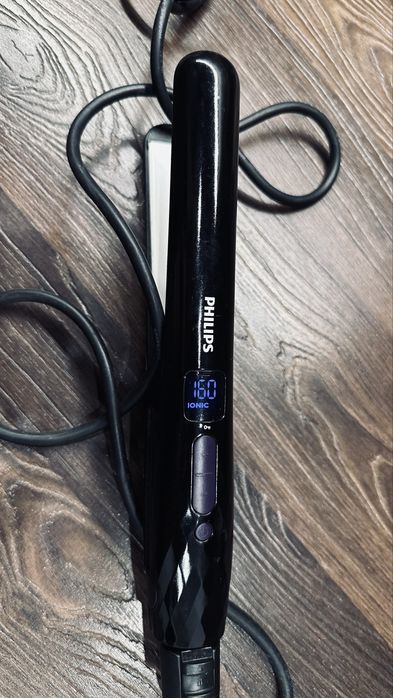 Выпрямитель для волос Philips