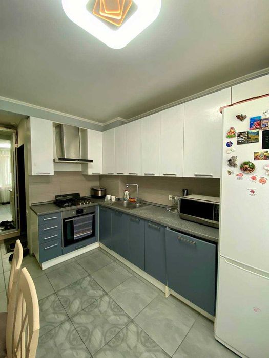 Продаж 3-кімнатної квартири -3 поверх