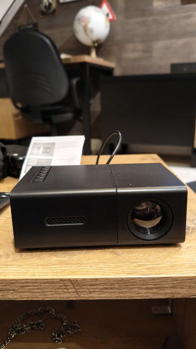 Mini rzutnik bluetooth