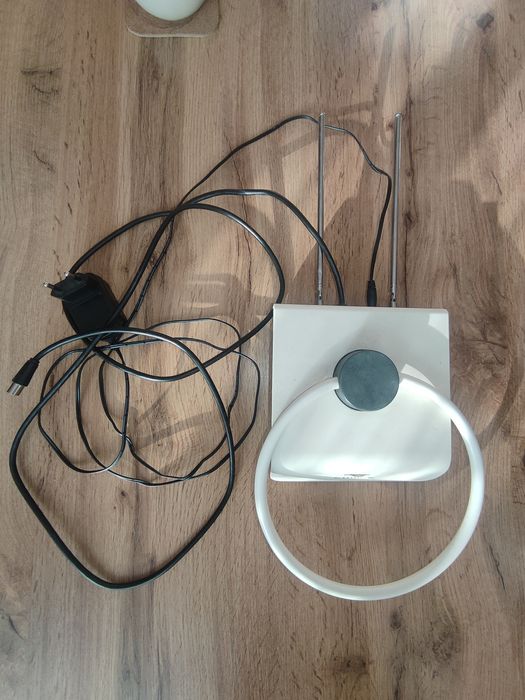 Antena pokojowa DVB-T wewnętrzna z filtrem 5G