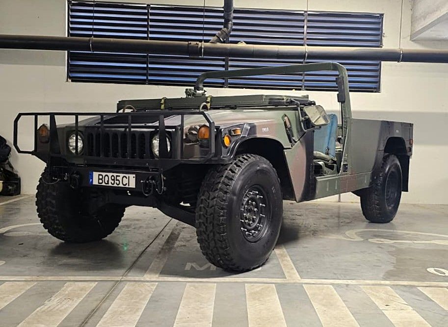 Humvee H1