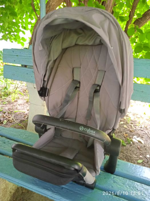 Коляска Cybex Priam Platinum 2в1