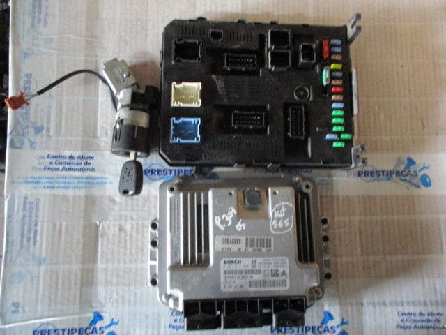 Centralina motor / ECU PEUGEOT 307 CC (3B)