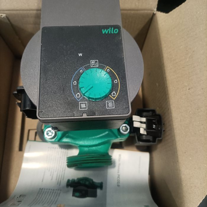 Bomba circuladora WILO Nova