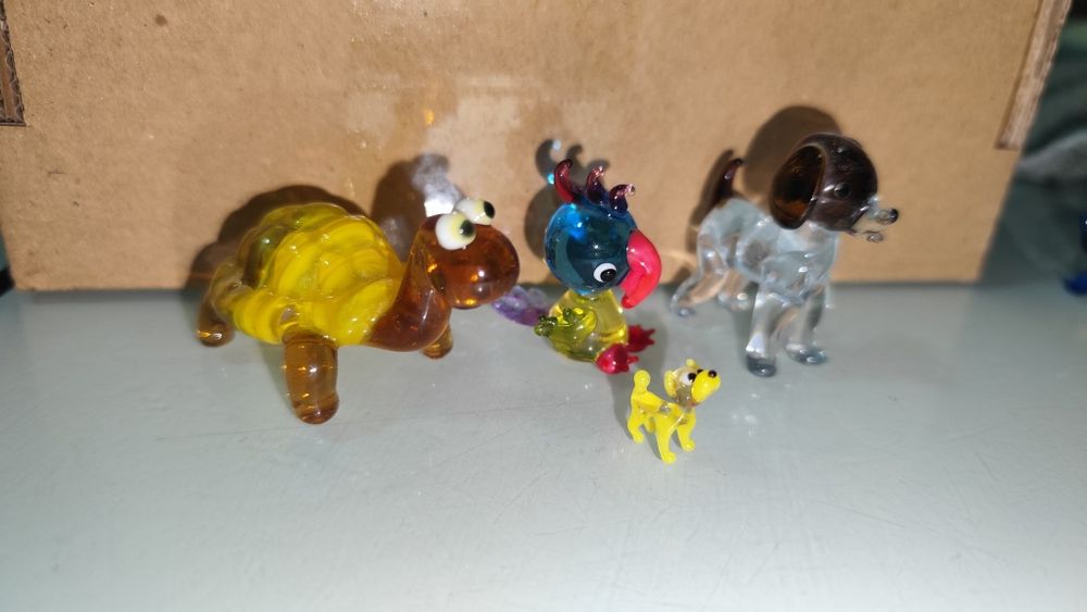 Скляні фігурки ручної роботи