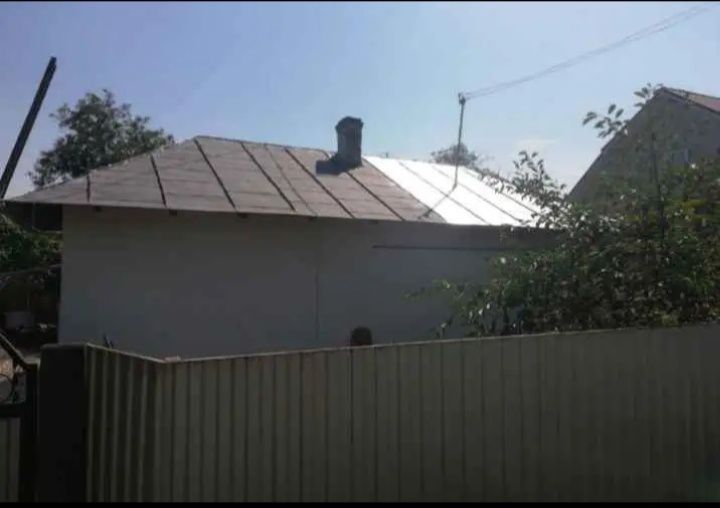 Фарбування дахів будинків, куполів, ангарів, гаражів, огорож .