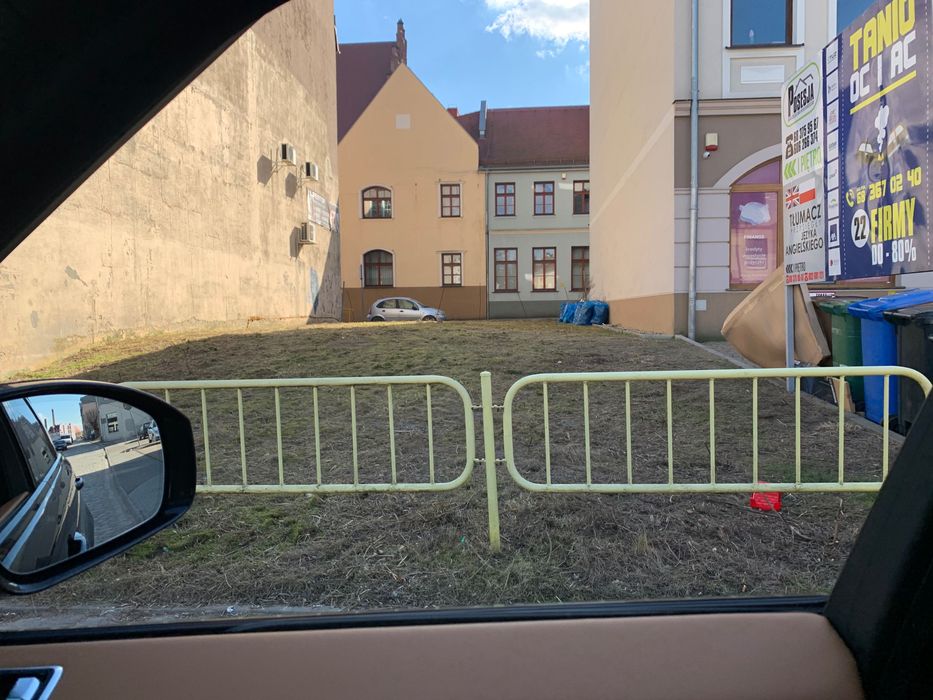 Działka z projektem i pozwoleniem na budowę centrum Żar - Widok 4