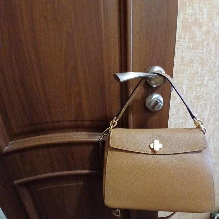 Сумка( Furla ,Coccinelle,  coach )