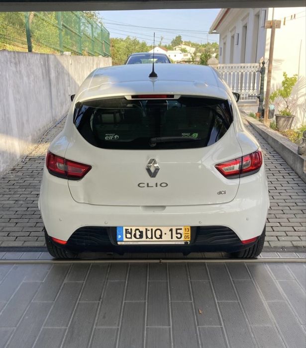 Renault Clio IV 1.5 dCi – Muito Económico – Bom Estado