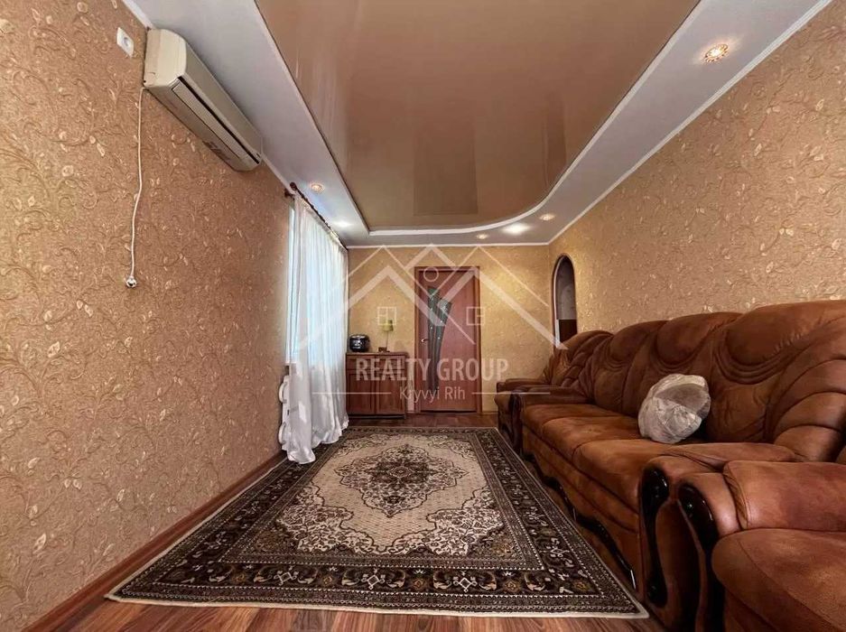 Продаж 3к квартири з меблями та технікою на Ювілейній (вул.Покровська)