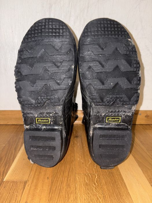 bata bunny boots