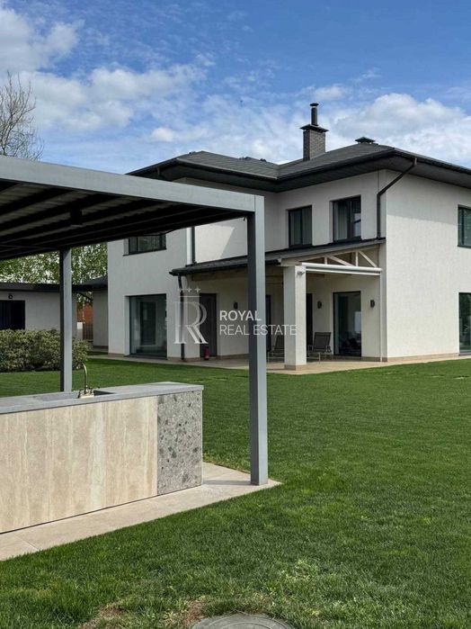 Продаж Будинку 5кім 290м2 Дмитрівка Генератор Закрита територія