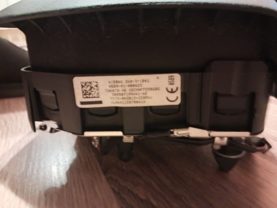 Airbag kierowcy - Land Rover Discovery L550 - FK72 - poduszka -