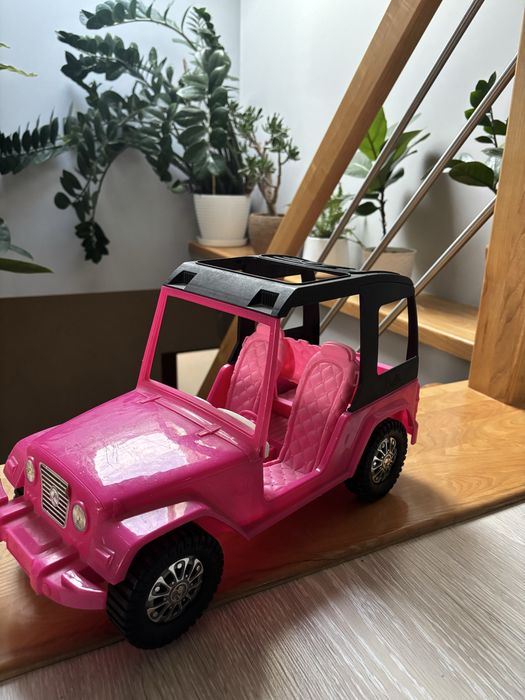 auto barbie w super stanie