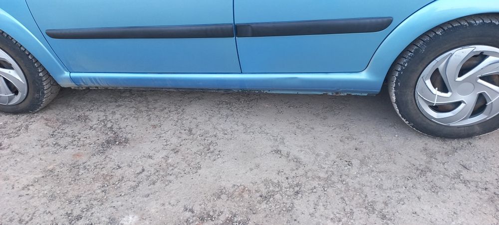 Машина хечбек  Сітроен С3