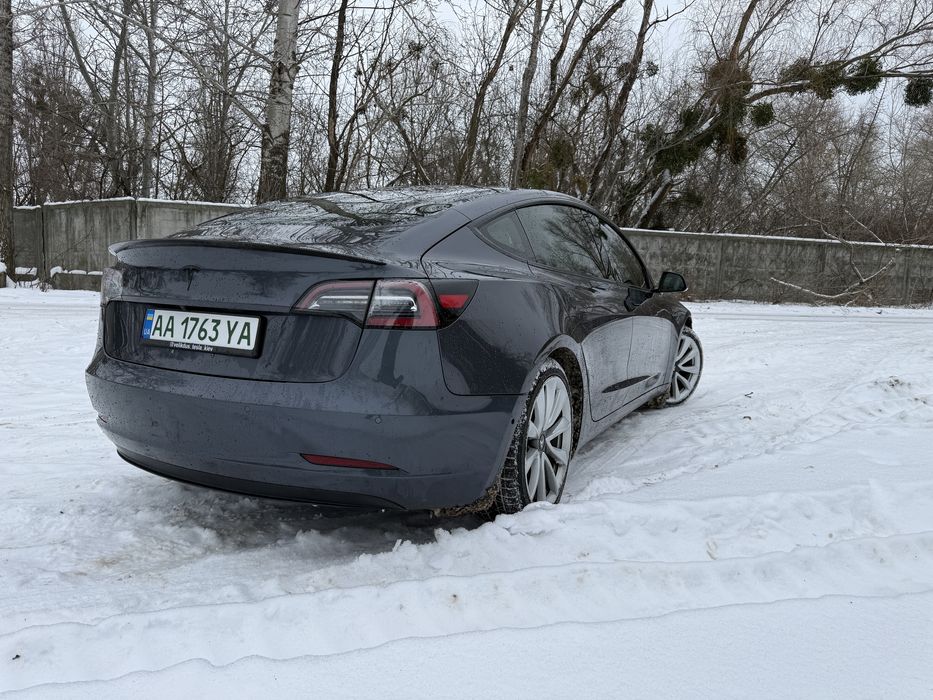 Tesla Model 3  Long Range