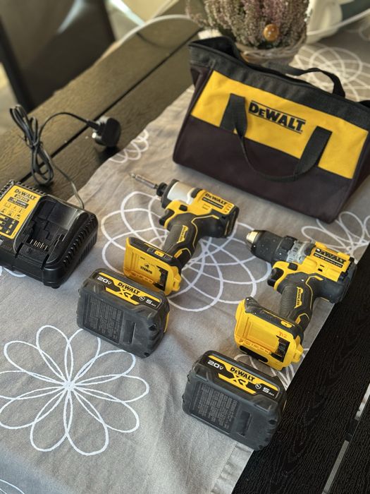 Zestaw wkrętarek DeWALT