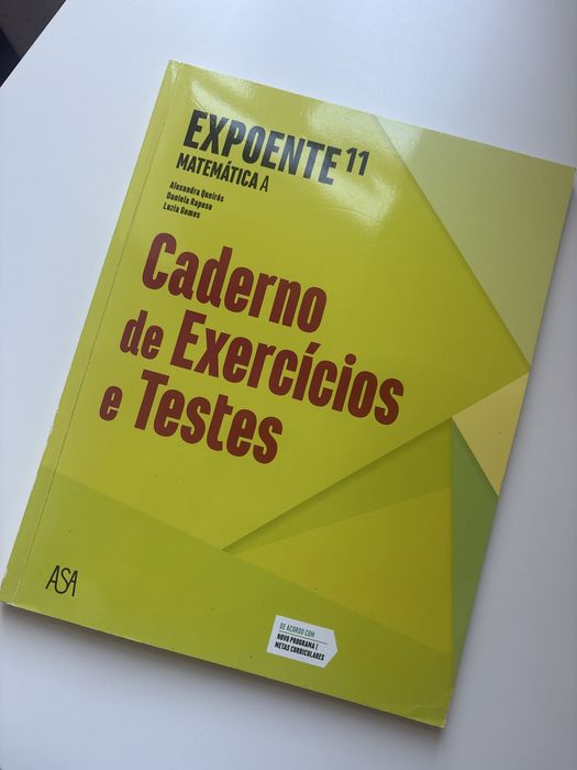 Caderno de atividades e exercios de exame-matematoca A 11 ano
