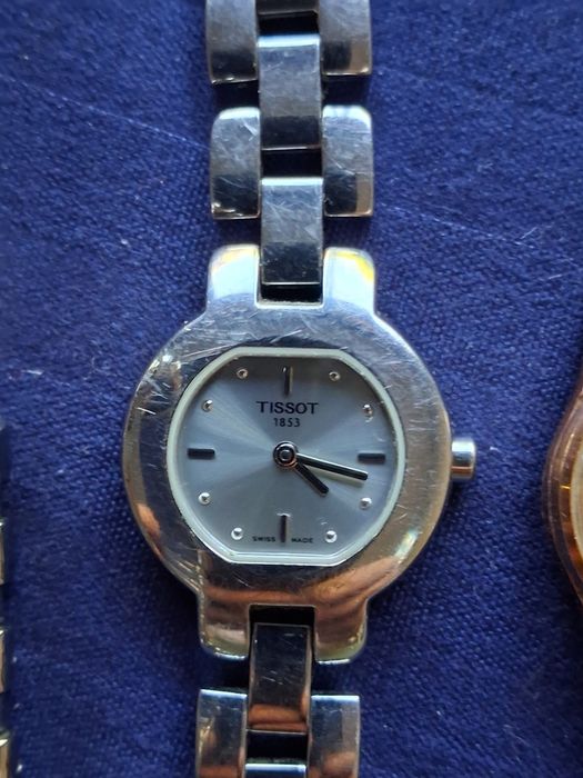 Vendo 3 relógios  CAUNY, citizen, tissot, 100 euro