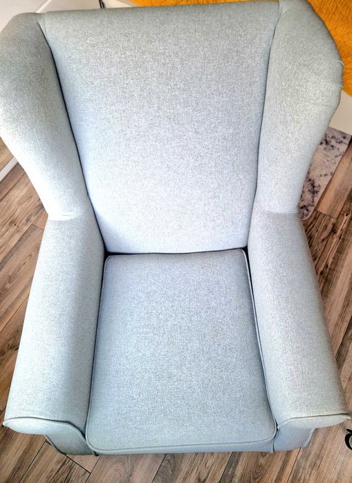 Fotel uszak jasno niebieski