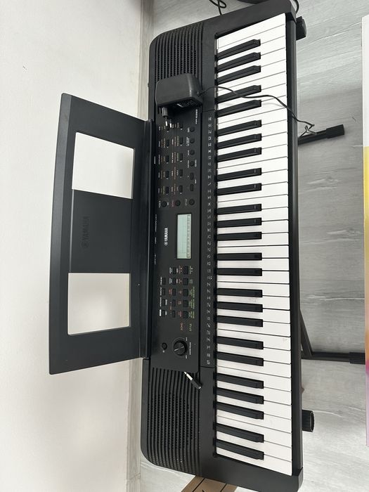 Синтезатор Yamaha PSR-E283