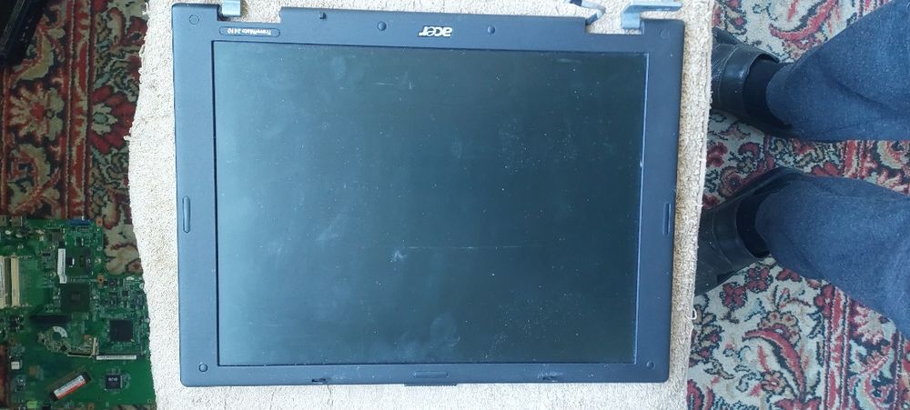 Продам Acer TravelMate 2413LC