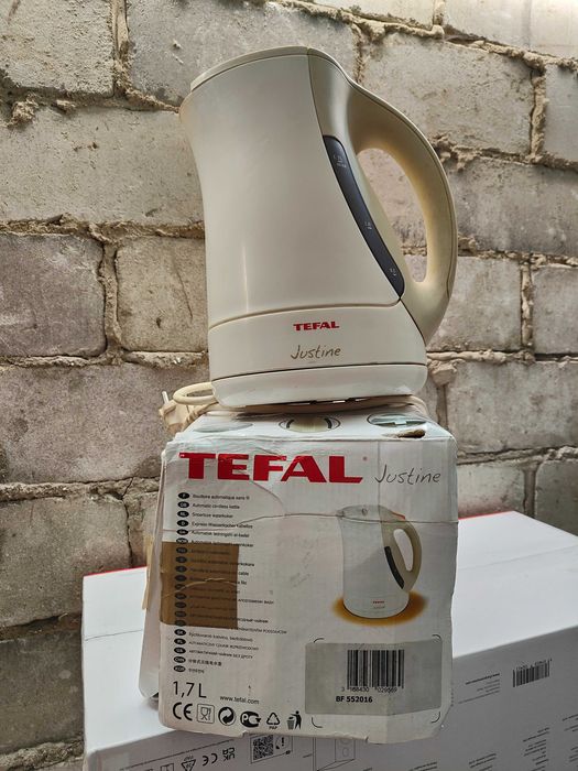 Czajnik elektryczny Tefal Justine BF 55 1.7 L