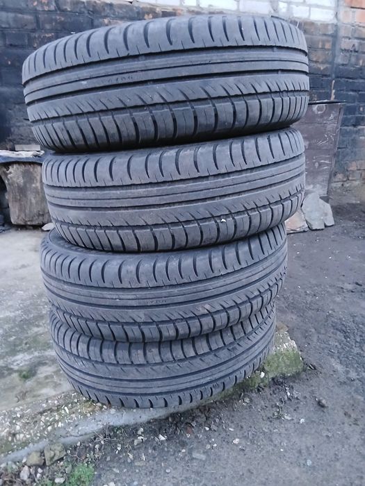 Продам резину р14