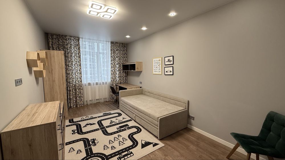 Оренда 3х кімнатної, вул. Олександра Олеся 6б, ЖК Варшавський