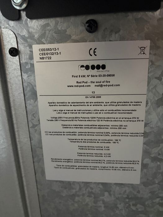 Salamandra a pellets 8 kW