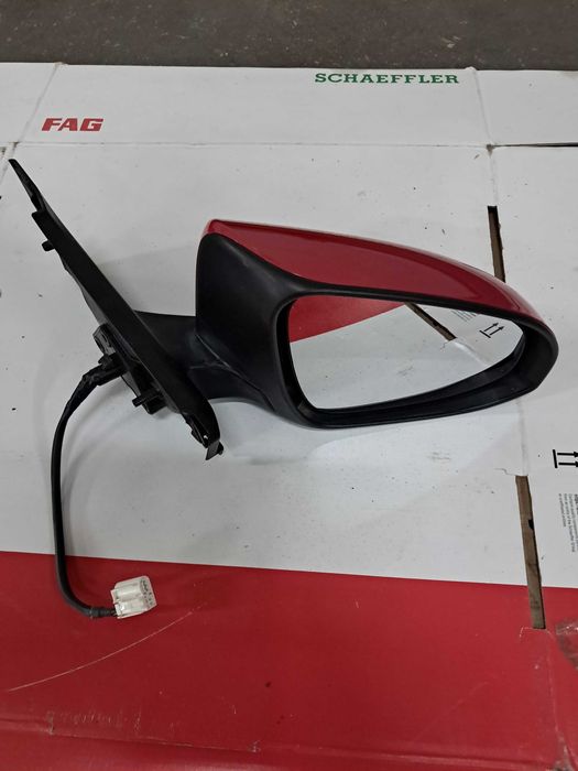 Lusterko prawe yaris III 5 pin kod 3P0