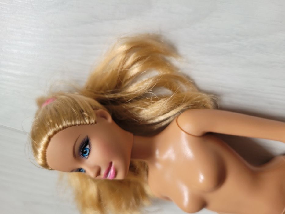 Lalka barbie mattel 2005