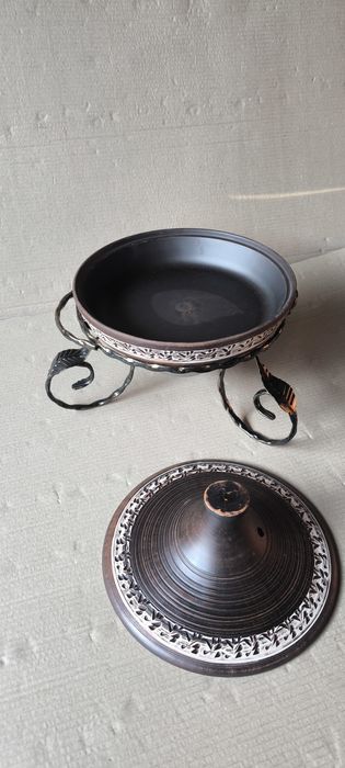 Садж кований з кришкою таджин блюдо для подачі готування страв