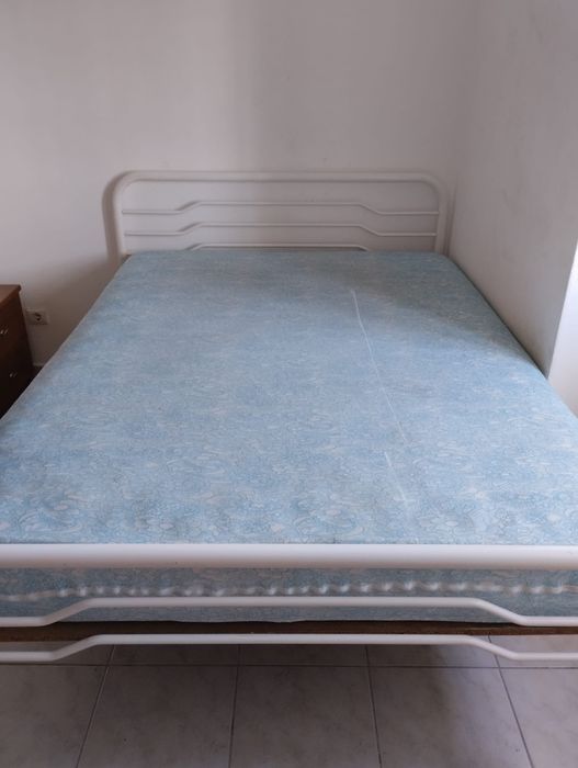 Cama de casal 1,45x1,93