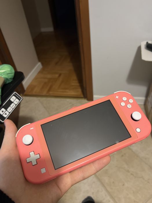 Nintendo Switch lite HDH-001 różowy