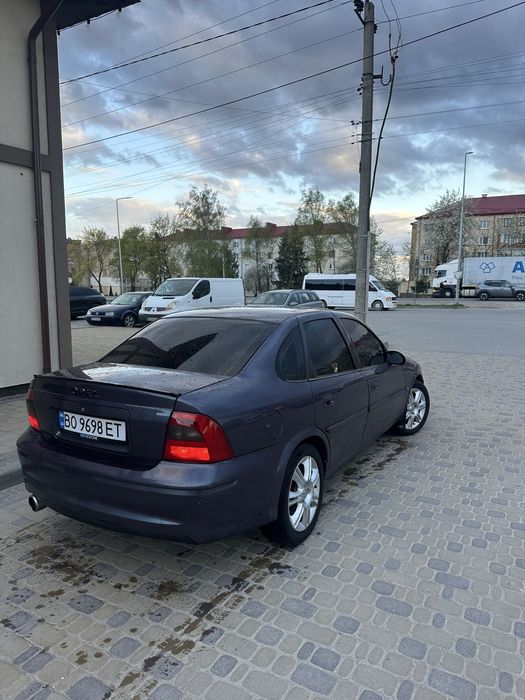 Продам опель вектра б
