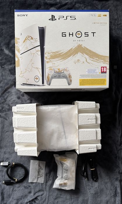 PlayStation 5 slim blu-ray  1TB Ghost of Yōtei Limited Edition
