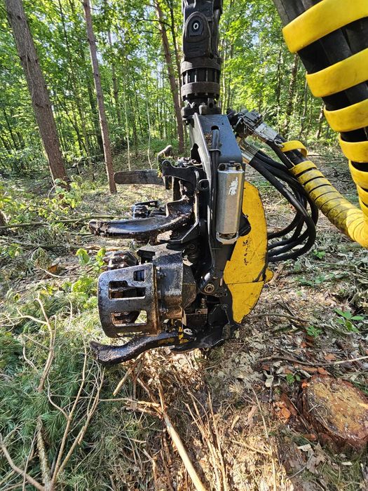 Używana maszyna leśna Harwester PONSSE Scorpion głowica H6