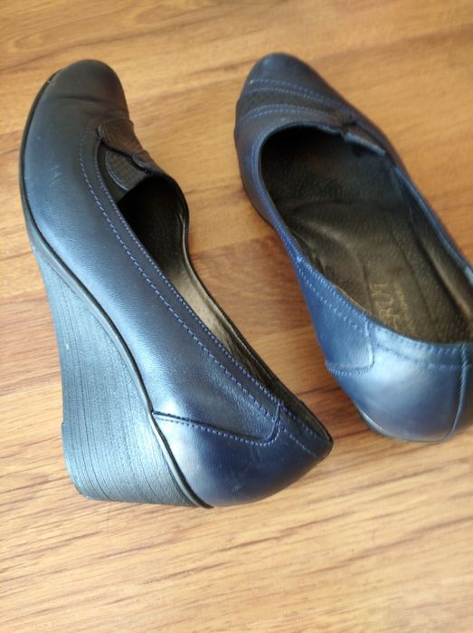Sprzedam buty damskie