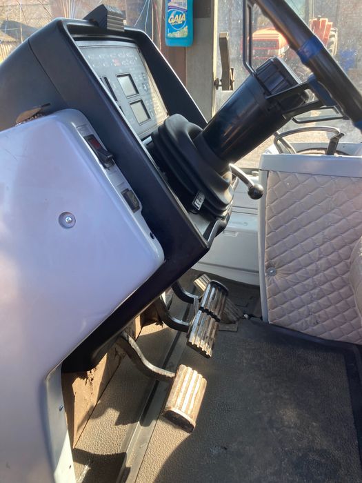 Трактор кейс 7220