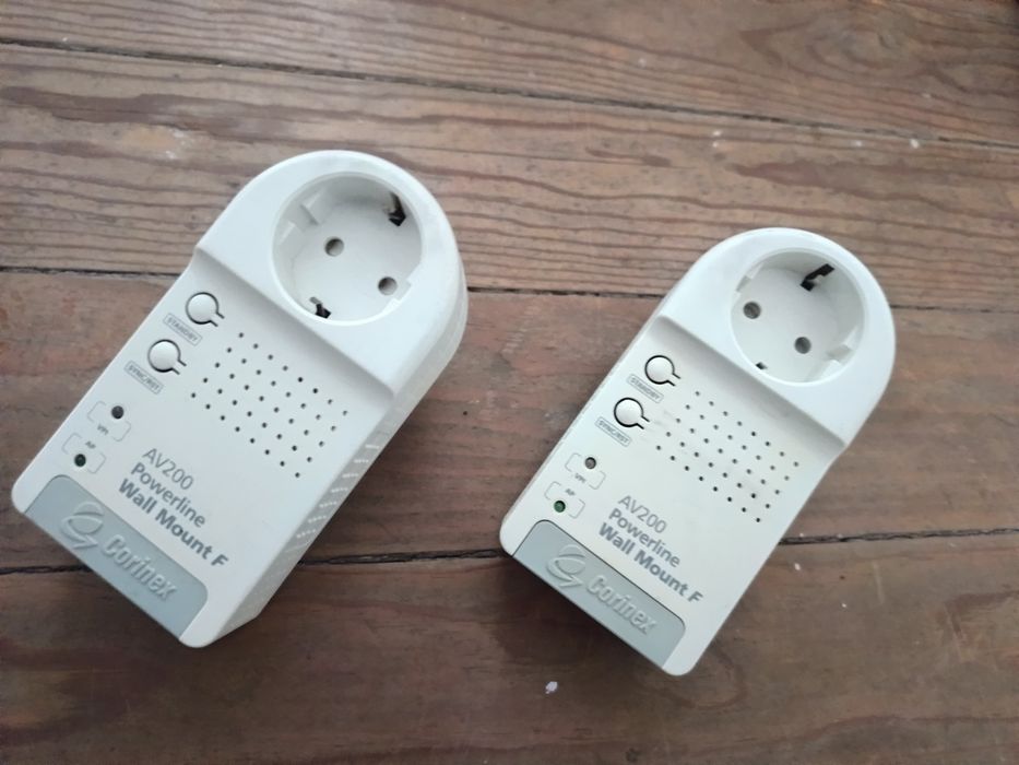 2 Corinex Powerline Devices
Model: AV20064283891587585120
